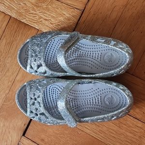 Toddler Crocs Isabella Flower Flats 9c